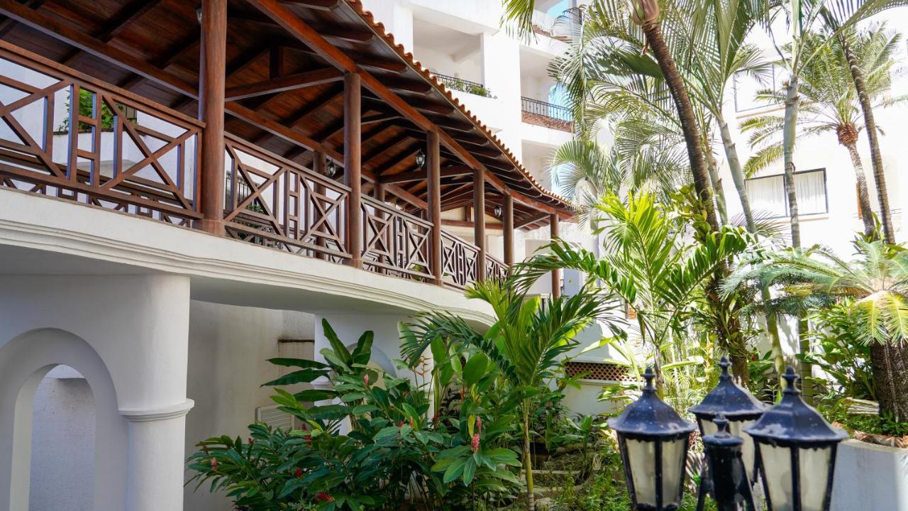 Tropicana Hotel Puerto Vallarta Exterior photo