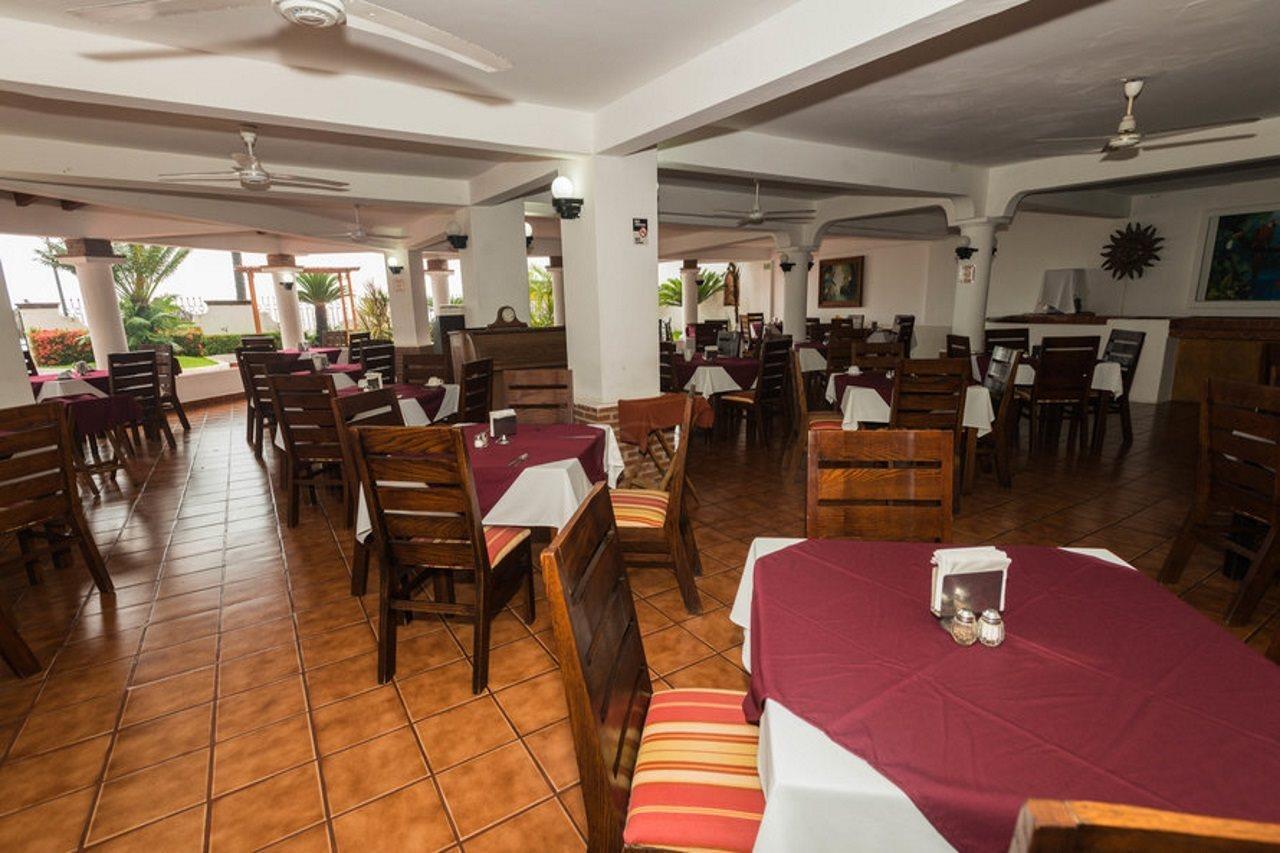 Tropicana Hotel Puerto Vallarta Exterior photo