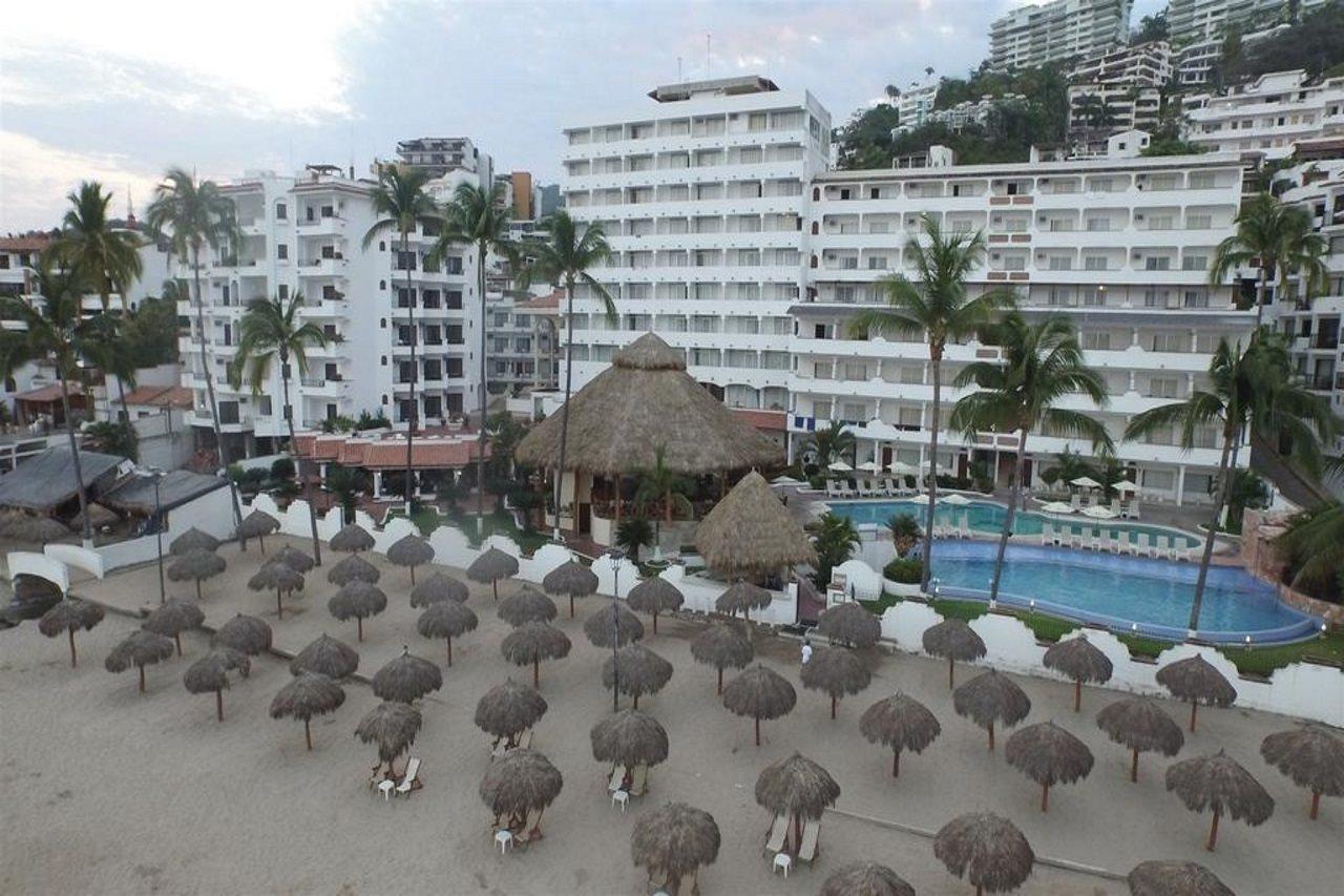 Tropicana Hotel Puerto Vallarta Exterior photo